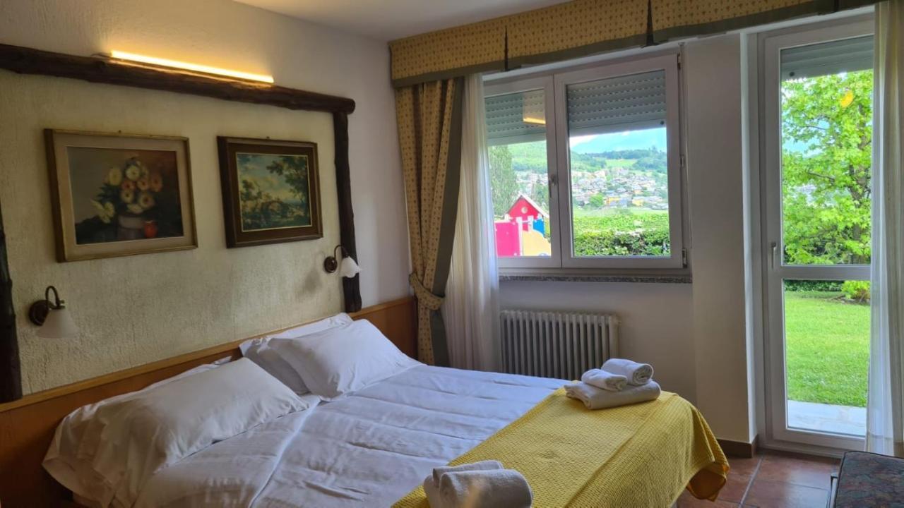La Roche Hotel Appartments Аоста Екстер'єр фото
