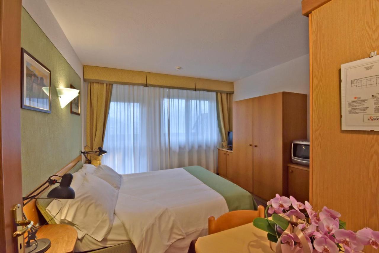 La Roche Hotel Appartments Аоста Екстер'єр фото
